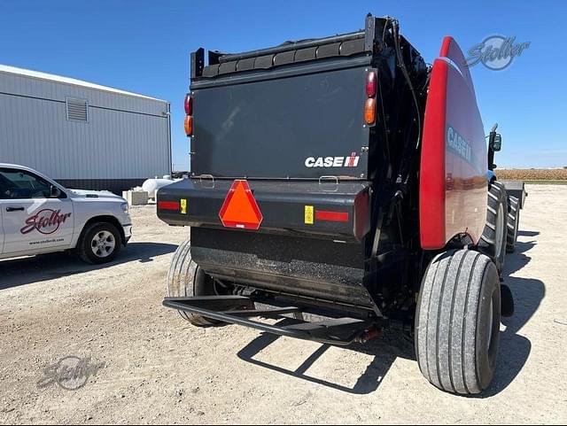 Image of Case IH RB565 equipment image 2