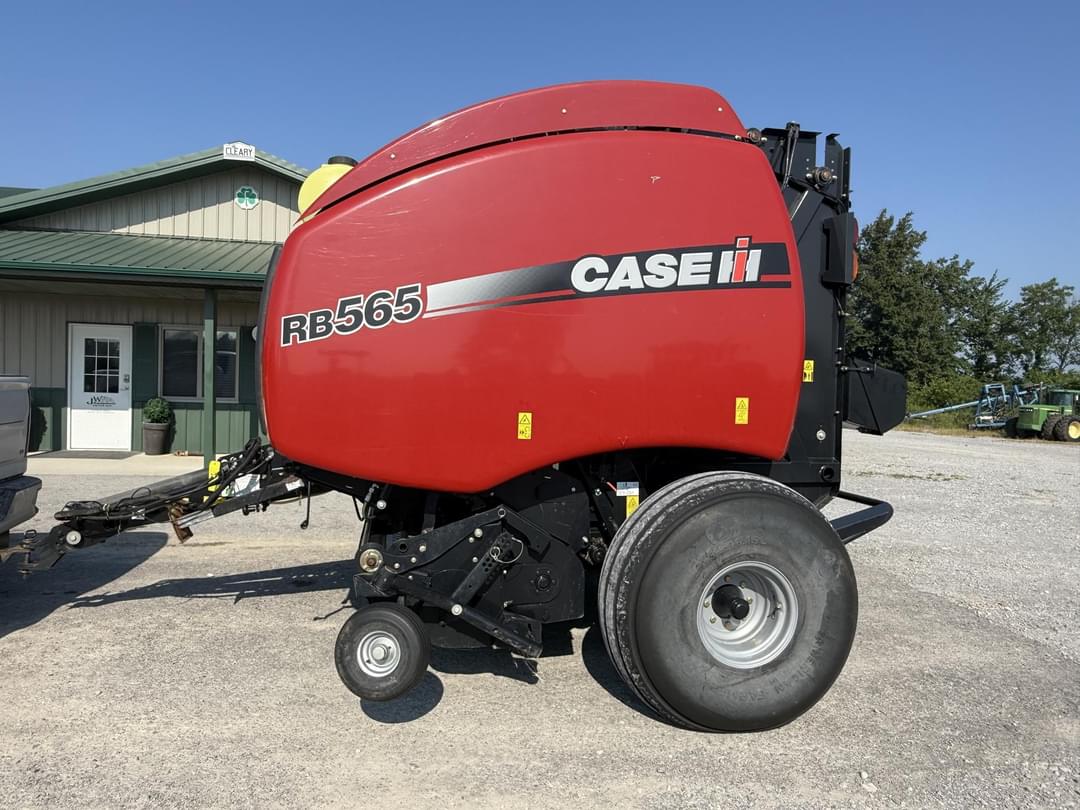 Image of Case IH RB565 Primary image