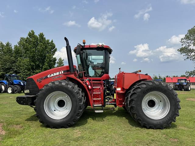 Image of Case IH Steiger 620 equipment image 4