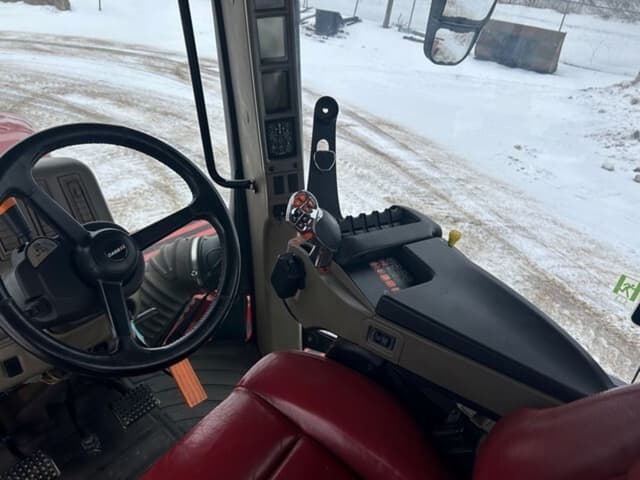 Image of Case IH Steiger 620 Quadtrac equipment image 4
