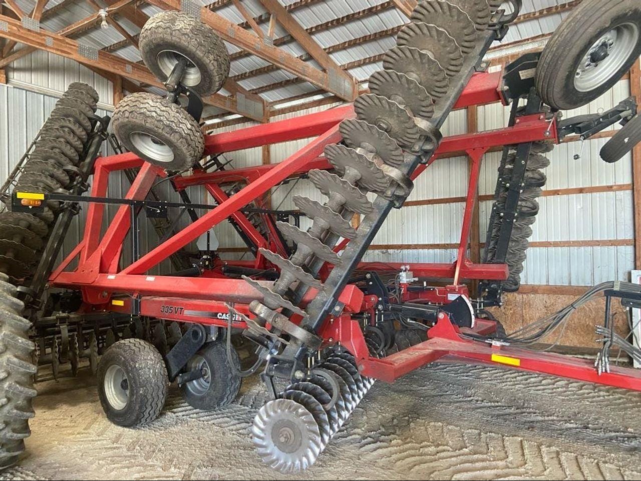 2016 Case IH 335VT Equipment Image0
