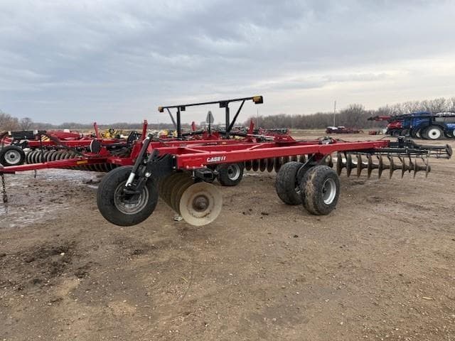 Image of Case IH 375 equipment image 2
