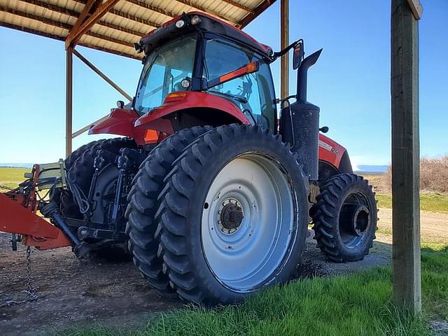 Image of Case IH Magnum 250 equipment image 2