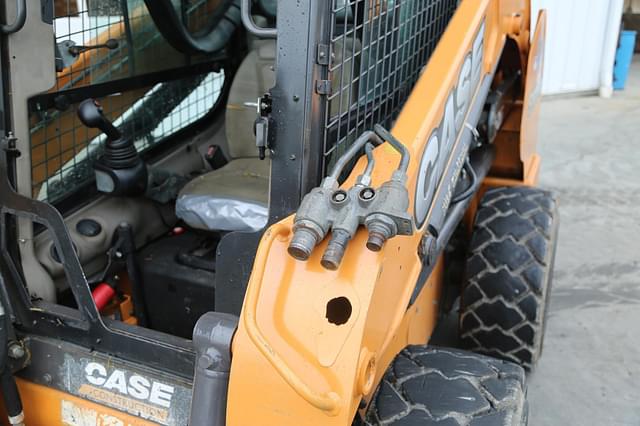 Image of Case SV280 equipment image 2