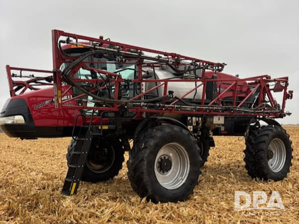 Image of Case IH Patriot 4440 equipment image 1