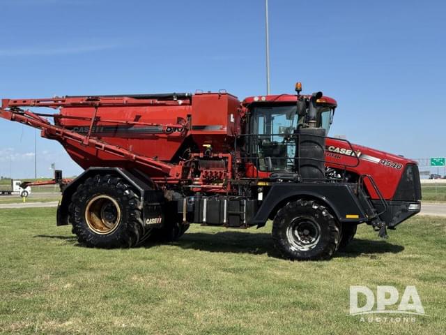 Image of Case IH Titan 4540 equipment image 3