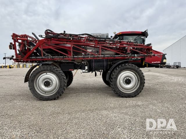 Image of Case IH Patriot 4440 equipment image 3