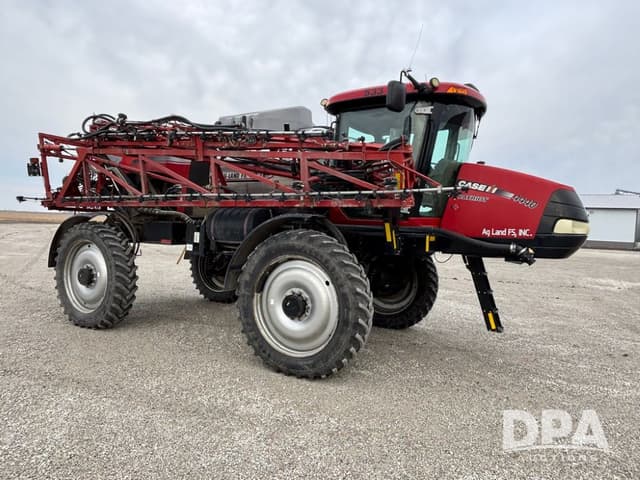 Image of Case IH Patriot 4440 equipment image 1