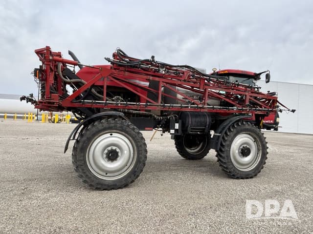 Image of Case IH Patriot 4440 equipment image 4