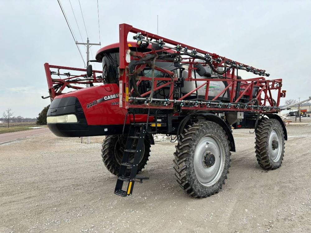 Main image Case IH Patriot 4440