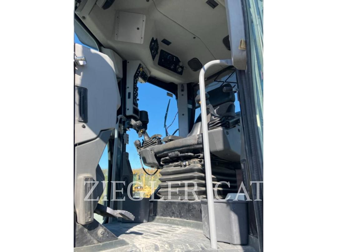 Image of Caterpillar 12M3 AWD Primary image