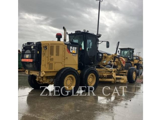 Image of Caterpillar 12M3 AWD equipment image 2