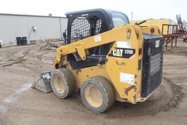 Image of Caterpillar 226D equipment image 2