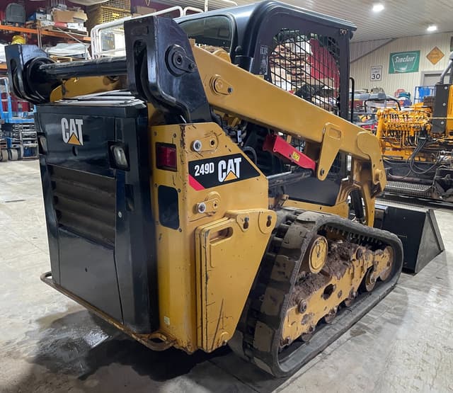 Image of Caterpillar 249D equipment image 4