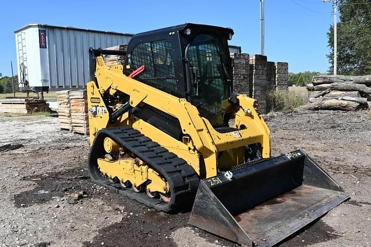 2016 Caterpillar 259D Equipment Image0