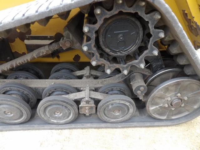 Image of Caterpillar 277D equipment image 3