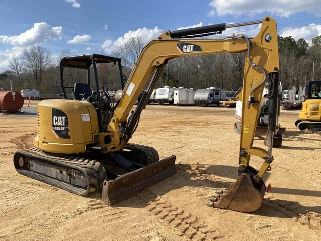 Image of Caterpillar 305.5E2 equipment image 3