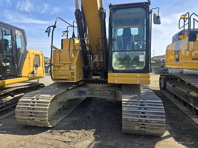 Image of Caterpillar 325FLCR equipment image 4
