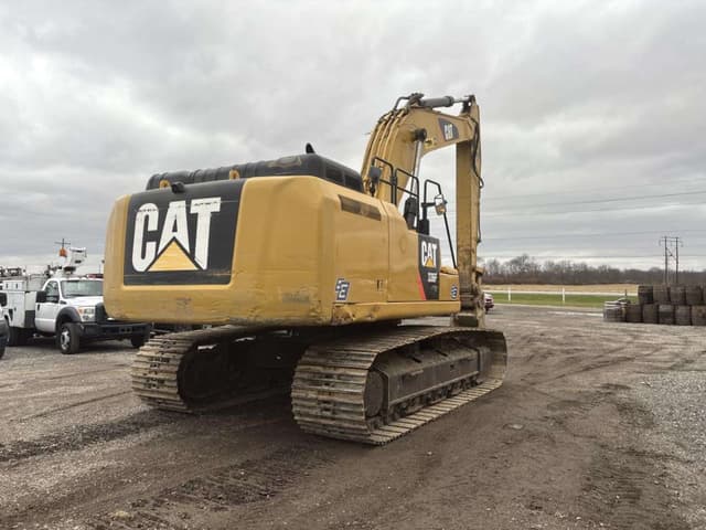 Image of Caterpillar 336FL equipment image 3