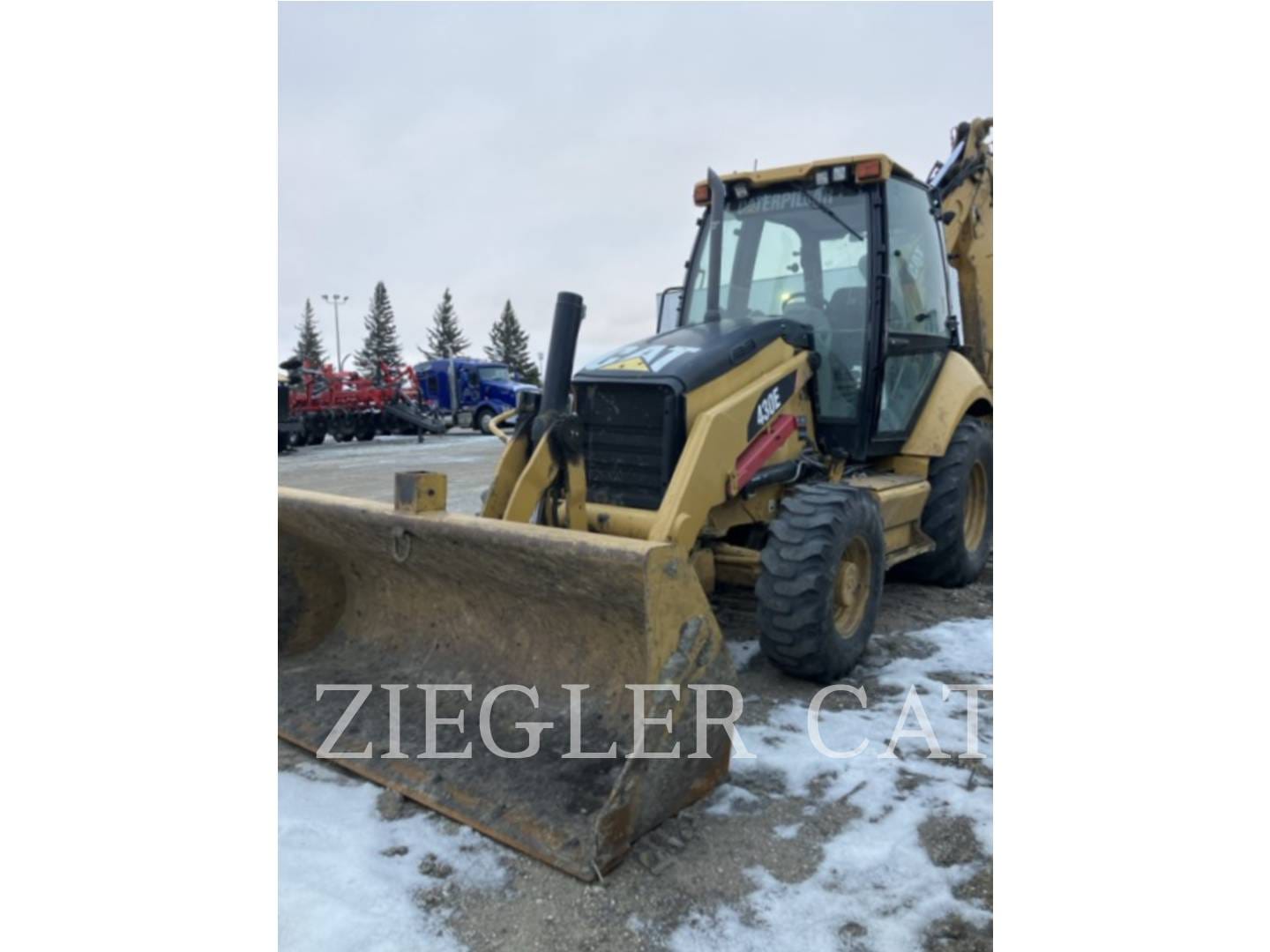 2016 Caterpillar 420F2 Equipment Image0