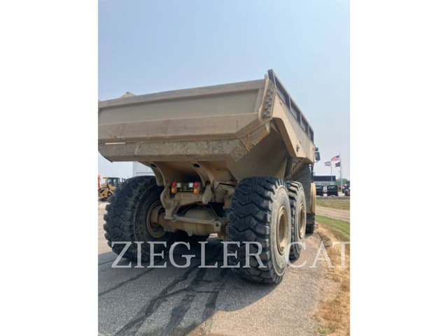 Image of Caterpillar 745C equipment image 2