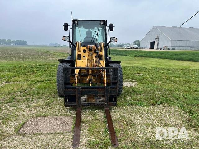 Image of Caterpillar 906M equipment image 2