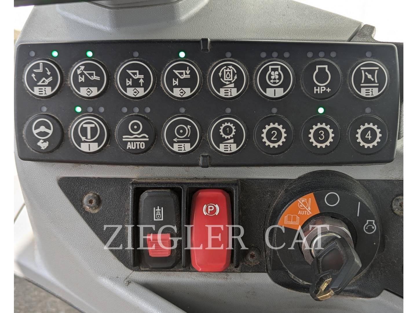 Main image Caterpillar 926M