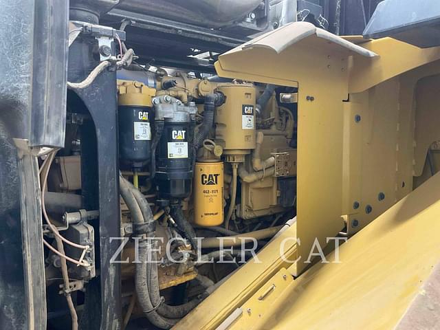Image of Caterpillar 950M equipment image 3