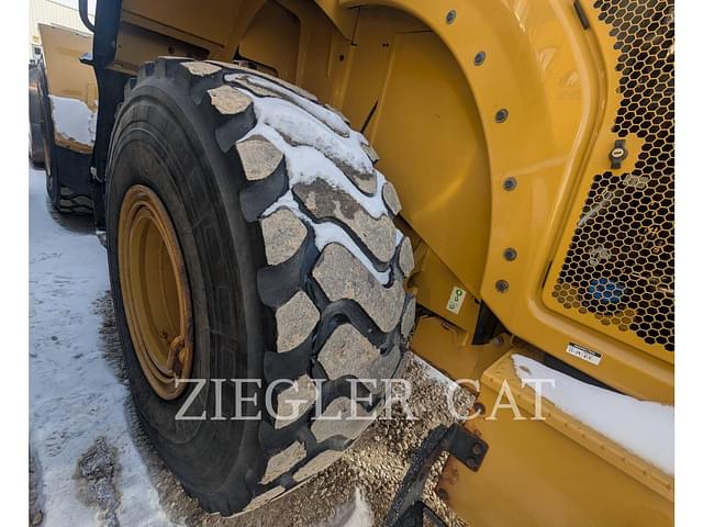 Image of Caterpillar 950M equipment image 2