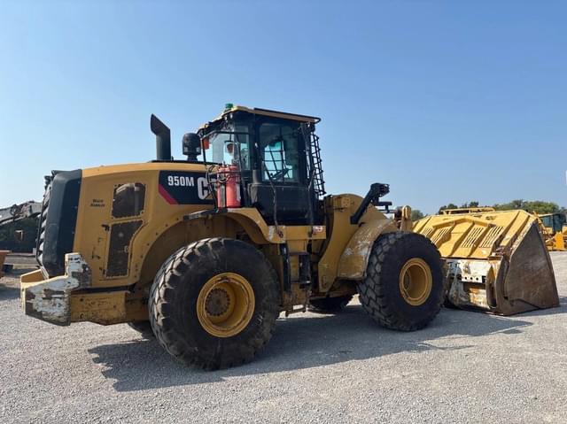 Image of Caterpillar 950M equipment image 3