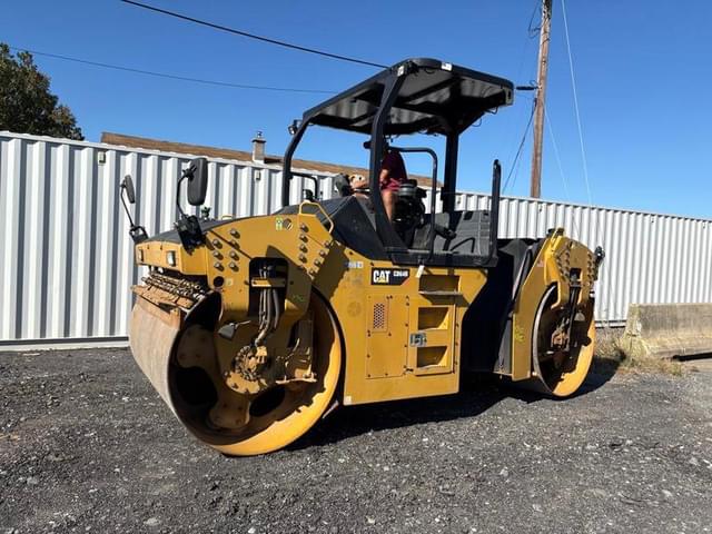 Image of Caterpillar CB64B equipment image 1