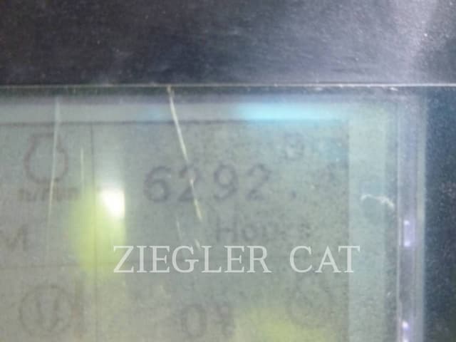 Image of Caterpillar CB68B equipment image 4