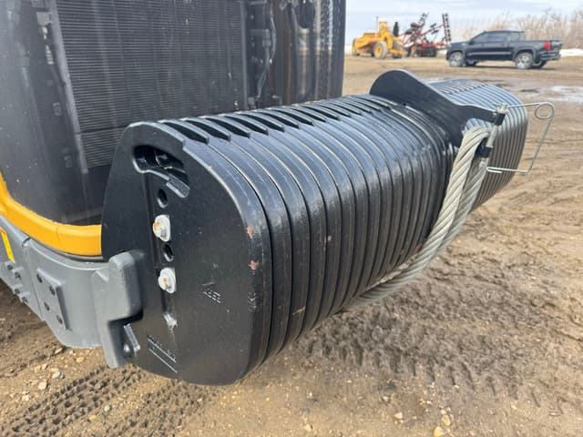 Image of Challenger MT875E equipment image 3