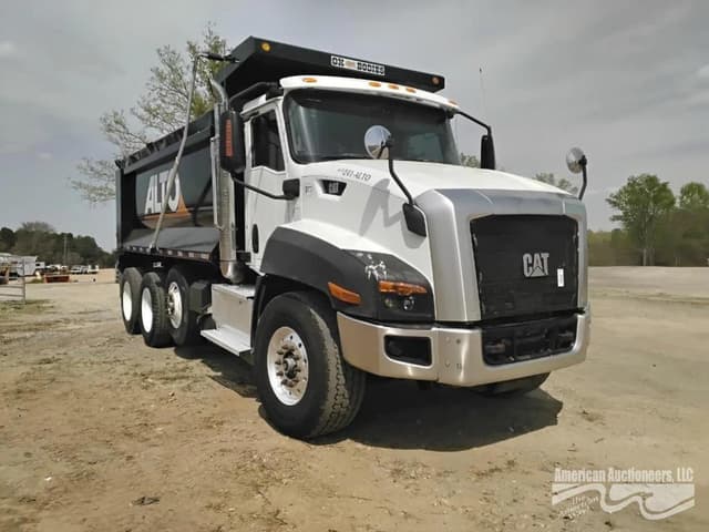 Image of Caterpillar CT660S equipment image 2