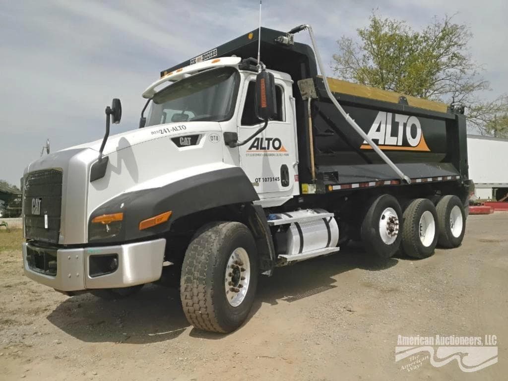 Image of Caterpillar CT660S Primary image