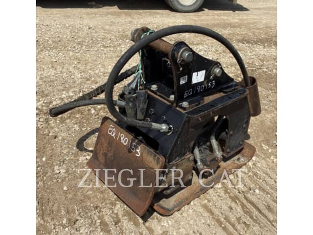 Image of Caterpillar CVP40 equipment image 1