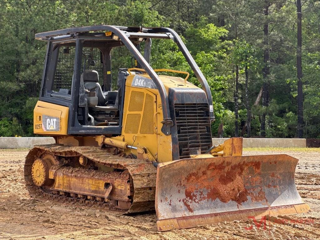 2016 Caterpillar D4K2 XL Equipment Image0