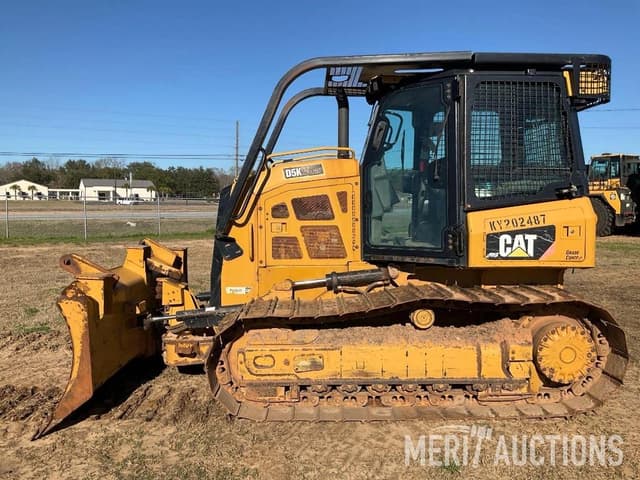 Image of Caterpillar D5K2 LGP equipment image 2