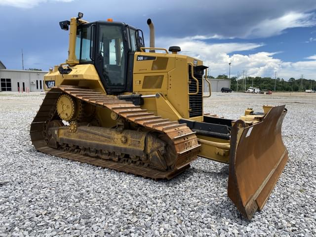 Image of Caterpillar D6N LGP equipment image 3