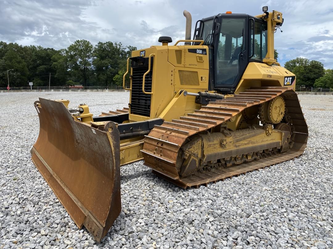Image of Caterpillar D6N LGP Primary image