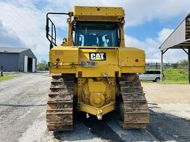 Image of Caterpillar D6T XL equipment image 3