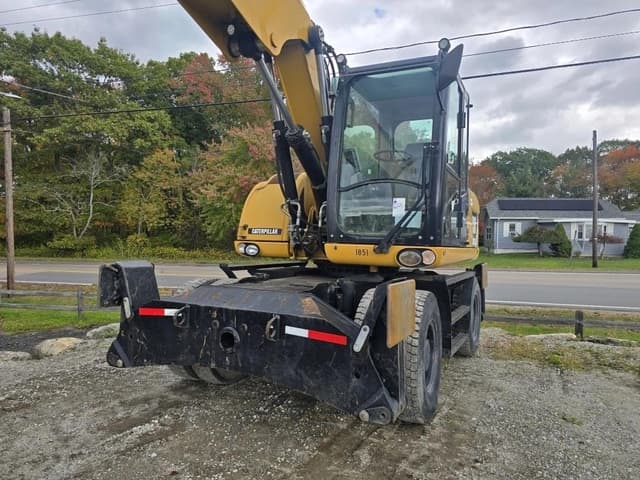 Image of Caterpillar M313D equipment image 4