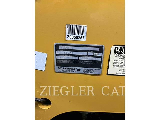 Image of Caterpillar TL943D equipment image 3