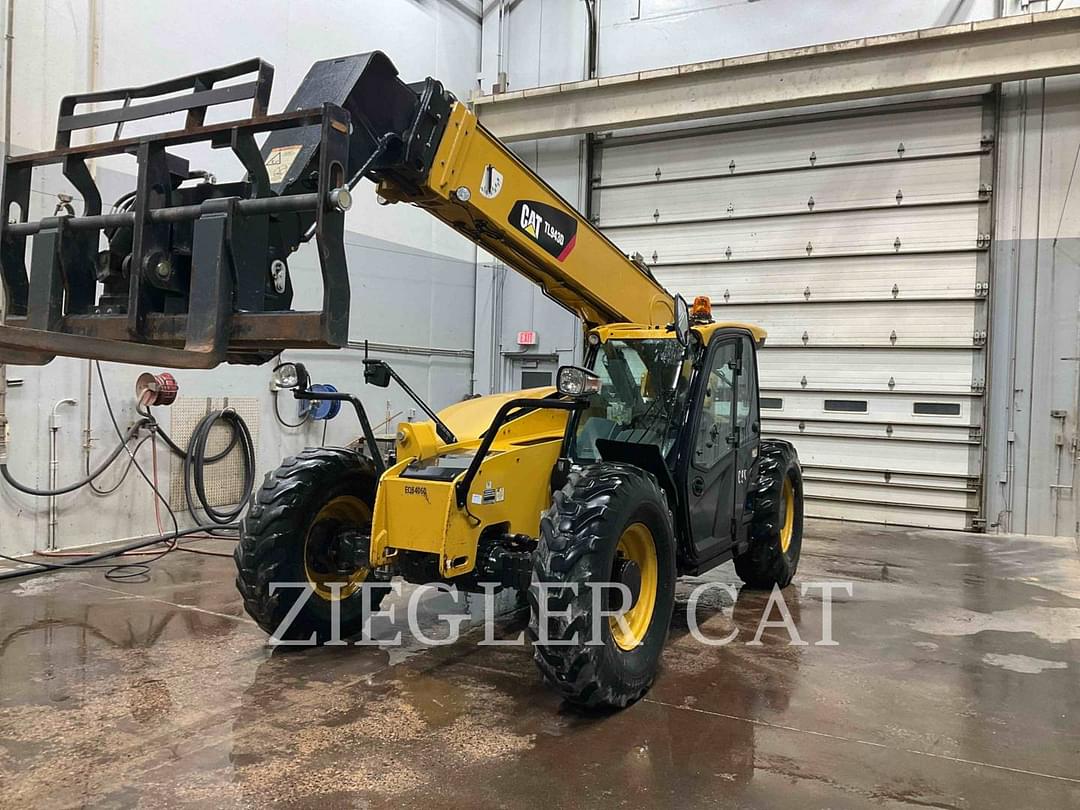 Image of Caterpillar TL943D Primary image