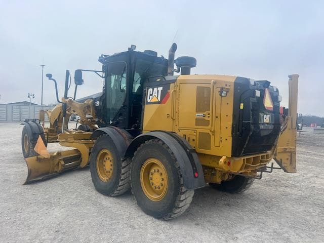 Image of Caterpillar 12M3 equipment image 3