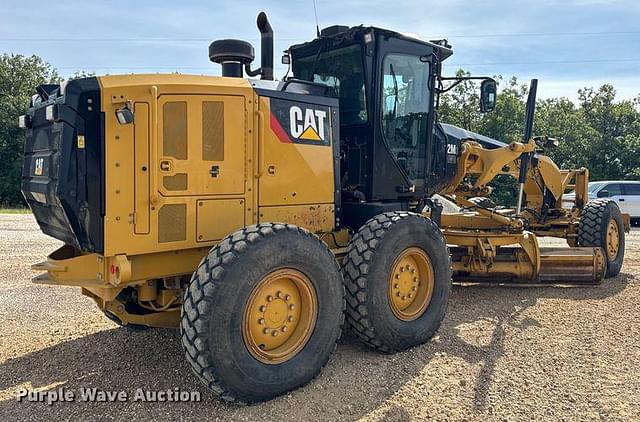 Image of Caterpillar 12M3 equipment image 4