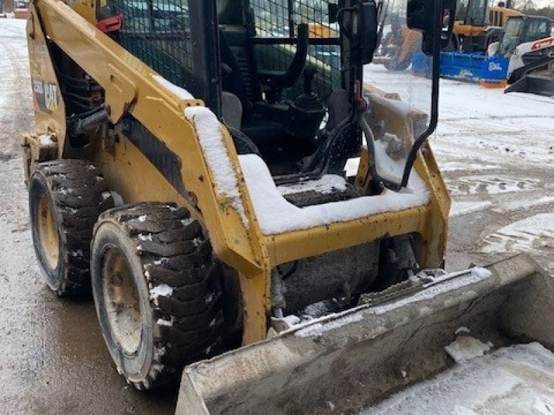 2016 Caterpillar 236D Equipment Image0