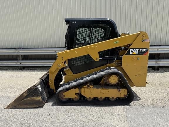 Image of Caterpillar 239D equipment image 1