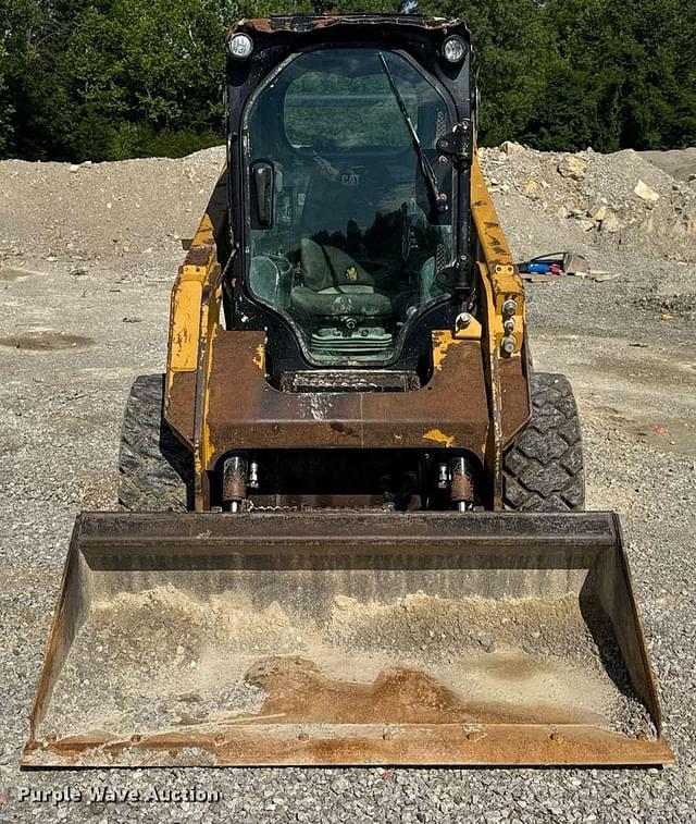 Image of Caterpillar 242D equipment image 1