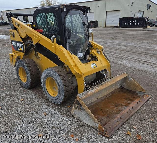 Image of Caterpillar 262D equipment image 2